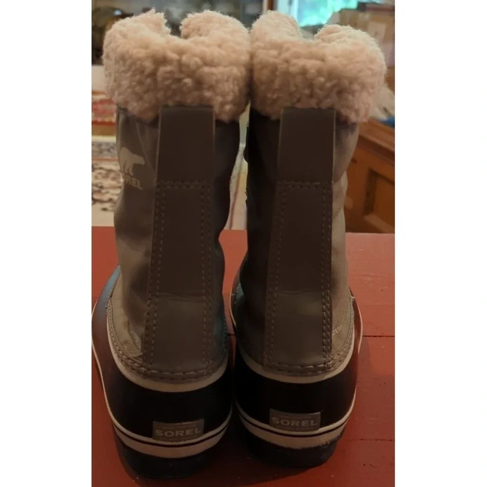 Sorel Women Gray and Black Waterproof Winter Snow Boots US Size 5‎
